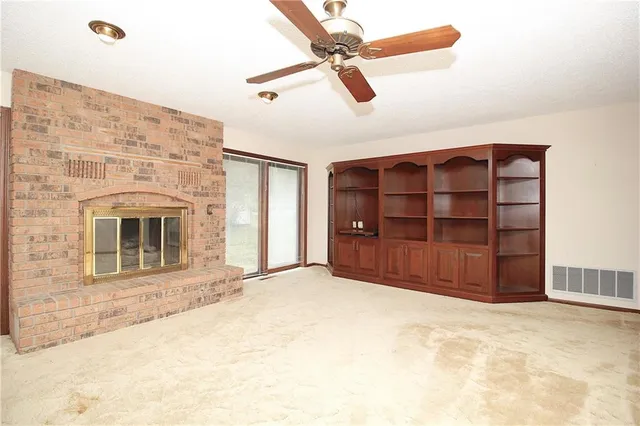 $185,000 | 501 South Pine Street, Colony, KS 66015