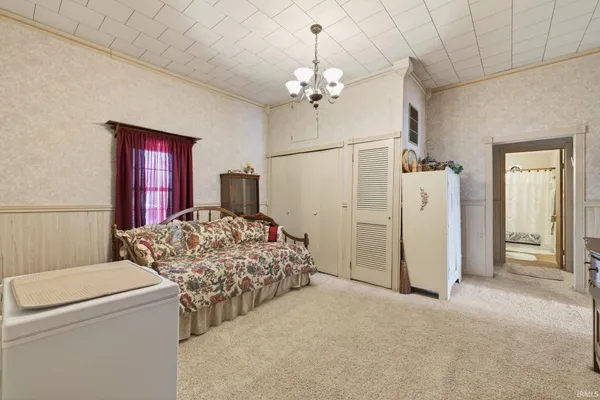 $259,900 | 902 North 200 West, Washington, IN 47501