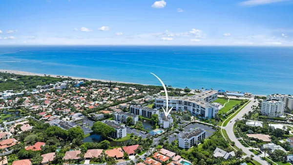 $1,975 | 1605 Highway 1, Unit B302, Jupiter, FL 33477