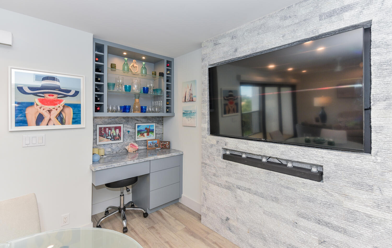 1605 Highway 1, Unit B302 Jupiter, FL 33477 - Photo 16 of 47 a workspace with furniture