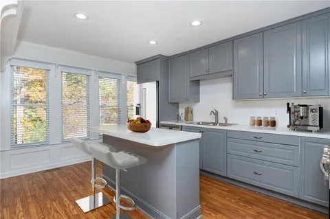 $349,900 | 2640 Holcomb Springs Drive, Alpharetta, GA 30022