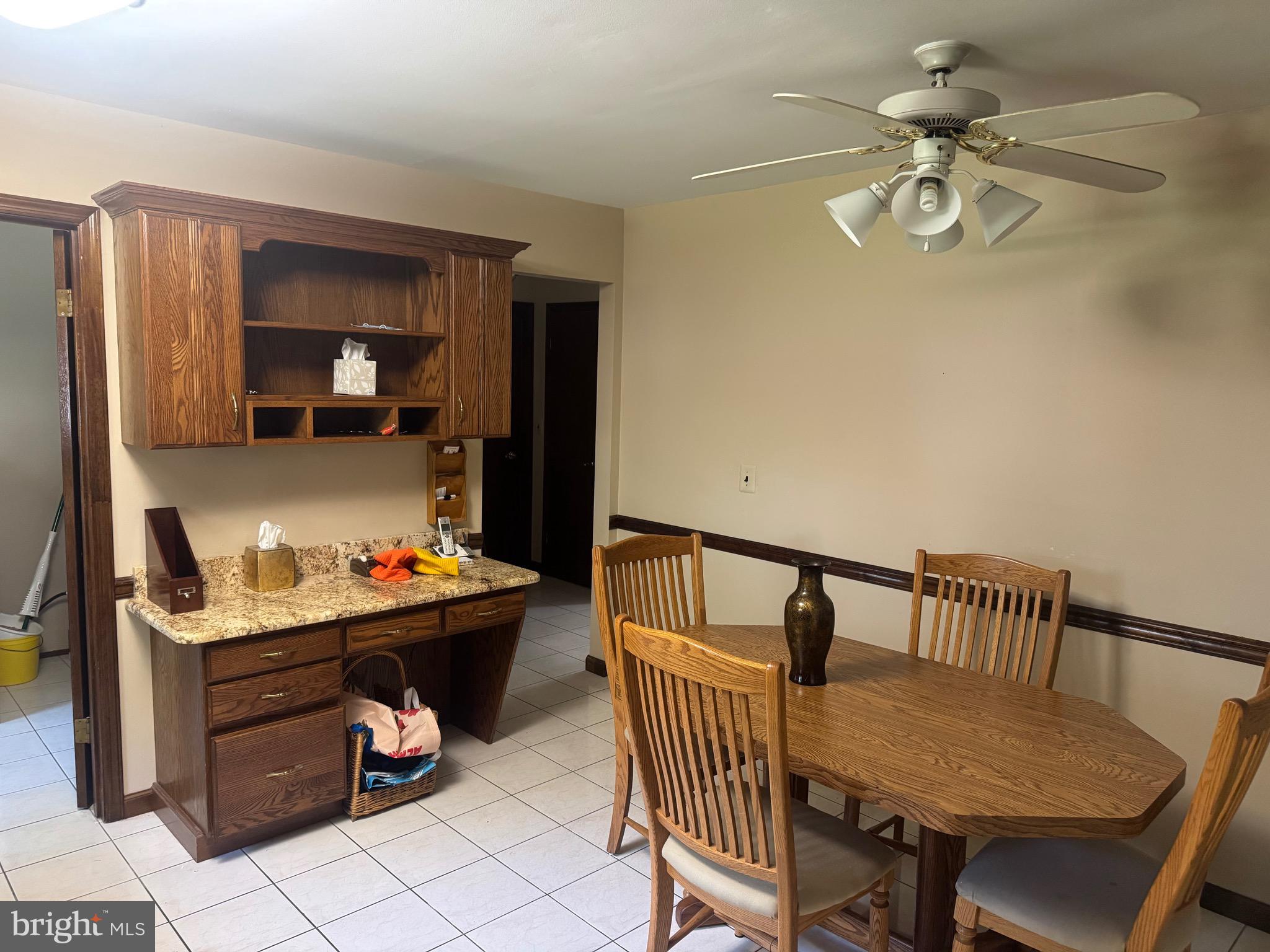 21 Stratton Drive Hamilton, NJ 08690 - Photo 9 of 27 Gallery Image 9