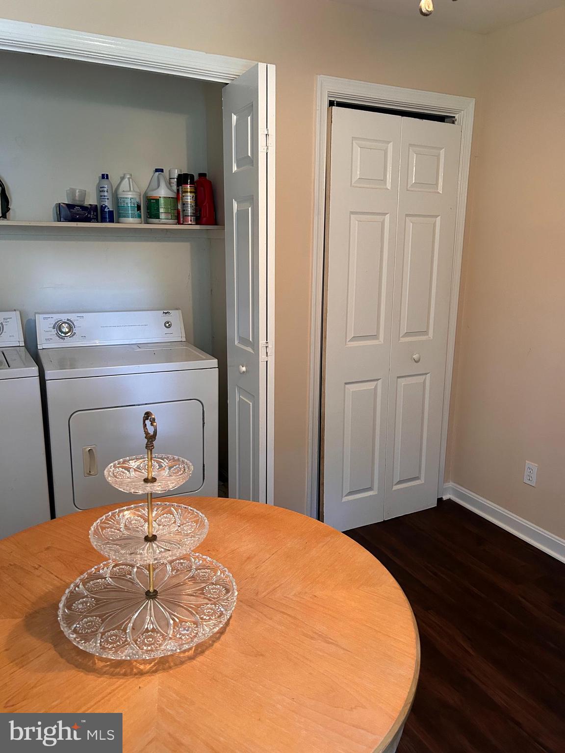 118 Fischer Road Grasonville, MD 21638 - Photo 17 of 37 Washer/Dryer & HWH