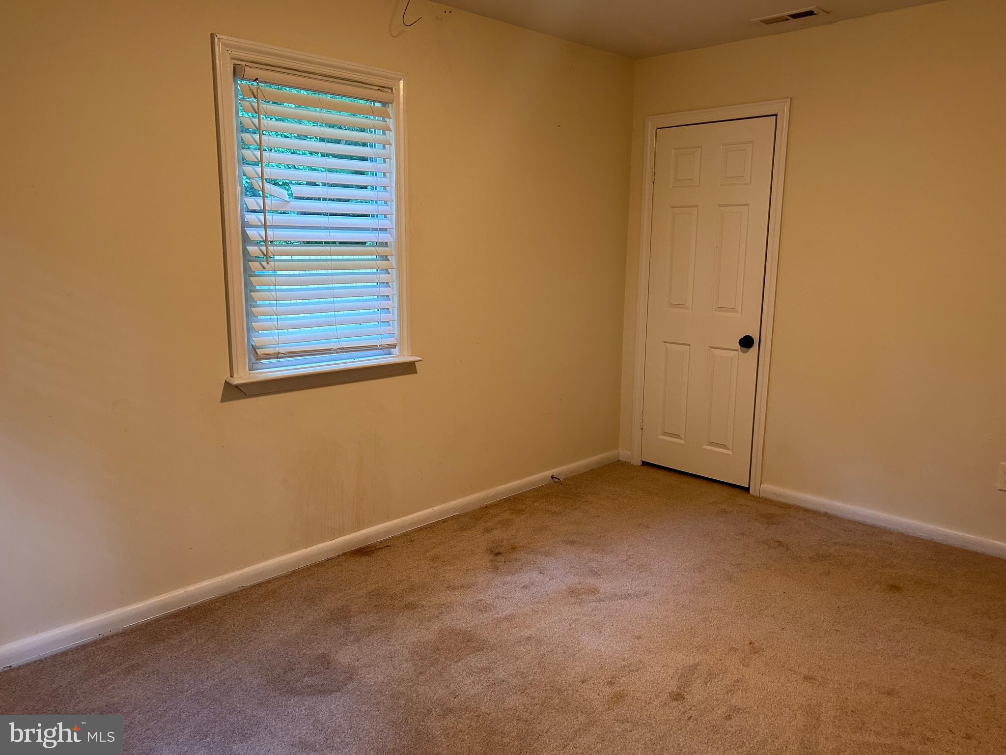 118 Fischer Road Grasonville, MD 21638 - Photo 33 of 37 2nd Bedroom with Closet