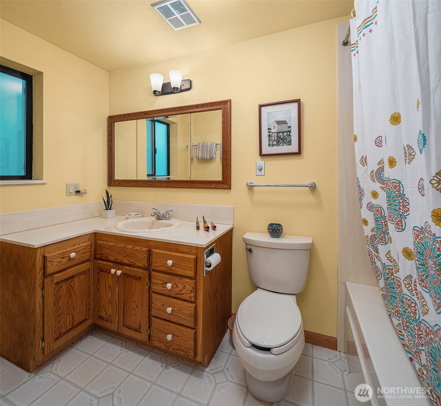 12422 Southwest Bachelor Road Vashon, WA 98070 - Photo 26 of 35