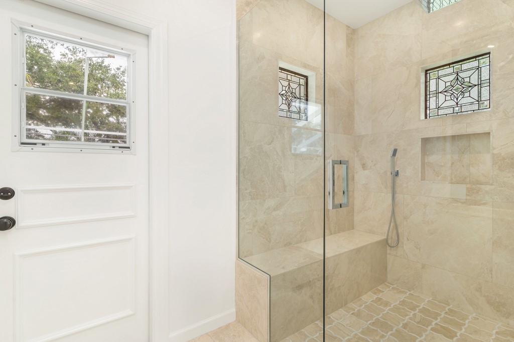 1513 East Camino Del Rio Vero Beach, FL 32963 - Photo 21 of 36 a bathroom with a shower