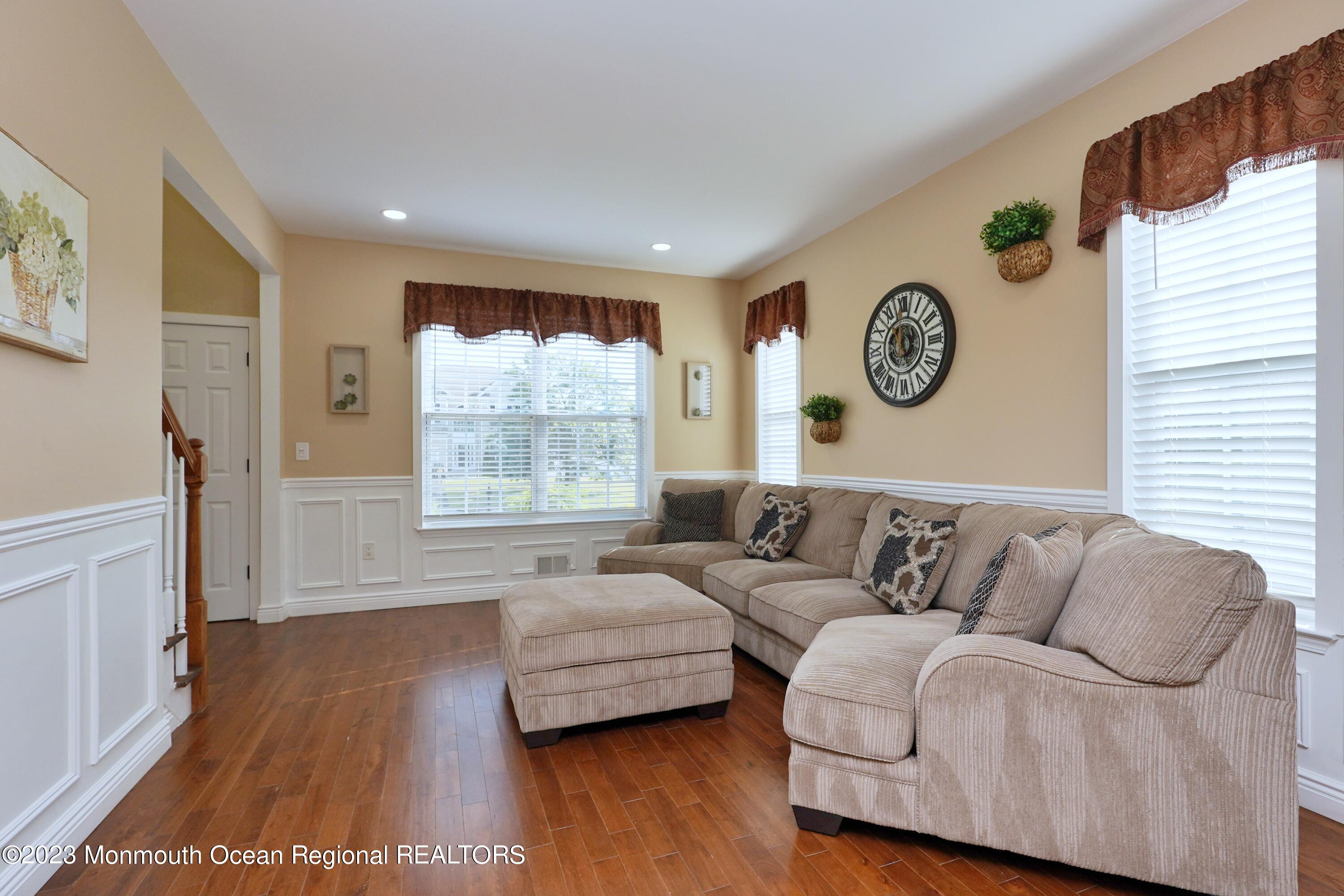 26 Victoria Circle Jackson, NJ 08527 - Photo 14 of 40 Photo Dec 14 2022, 8 38 01 AM