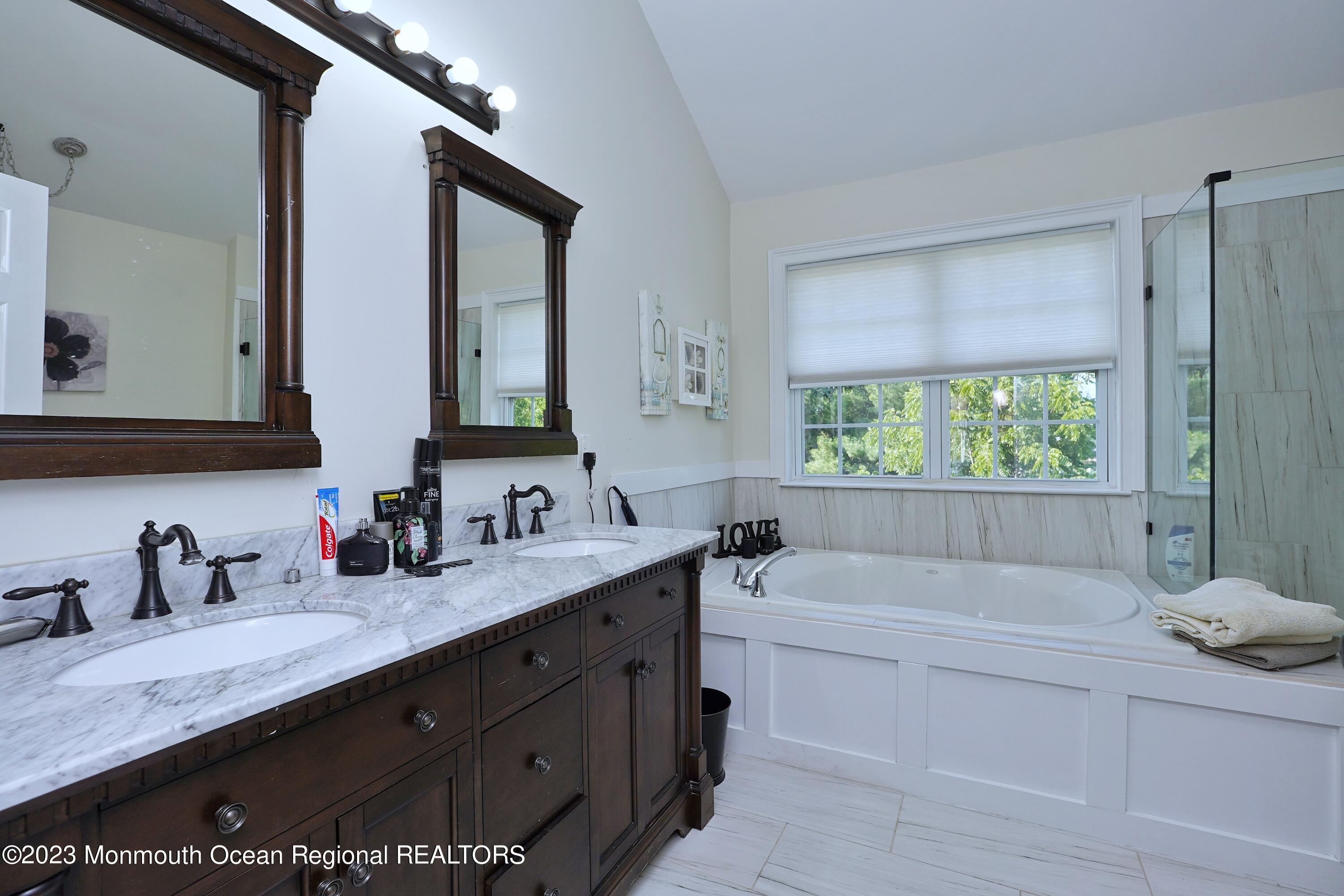 26 Victoria Circle Jackson, NJ 08527 - Photo 29 of 40 Photo Dec 14 2022, 8 33 51 AM