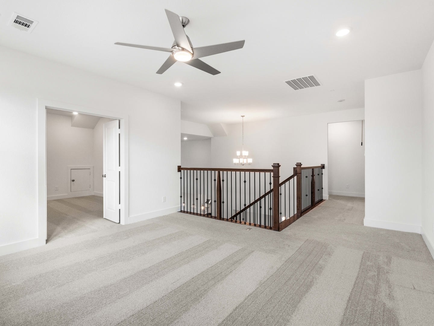 7401 Hawk Crst Drive Fulshear, TX 77441 - Photo 14 of 35 Pecan Ridge_Villa_Bolivar_HighPlains_4_Upstair Living_02