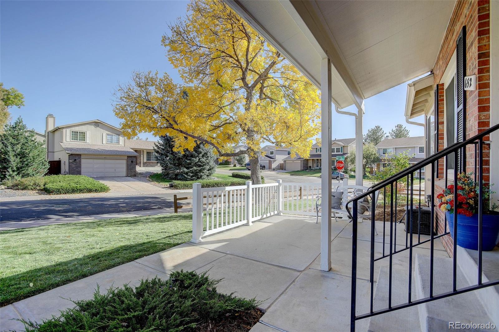 652 Mountain Chickadee Road Highlands Ranch, CO 80126 - Photo 5 of 35