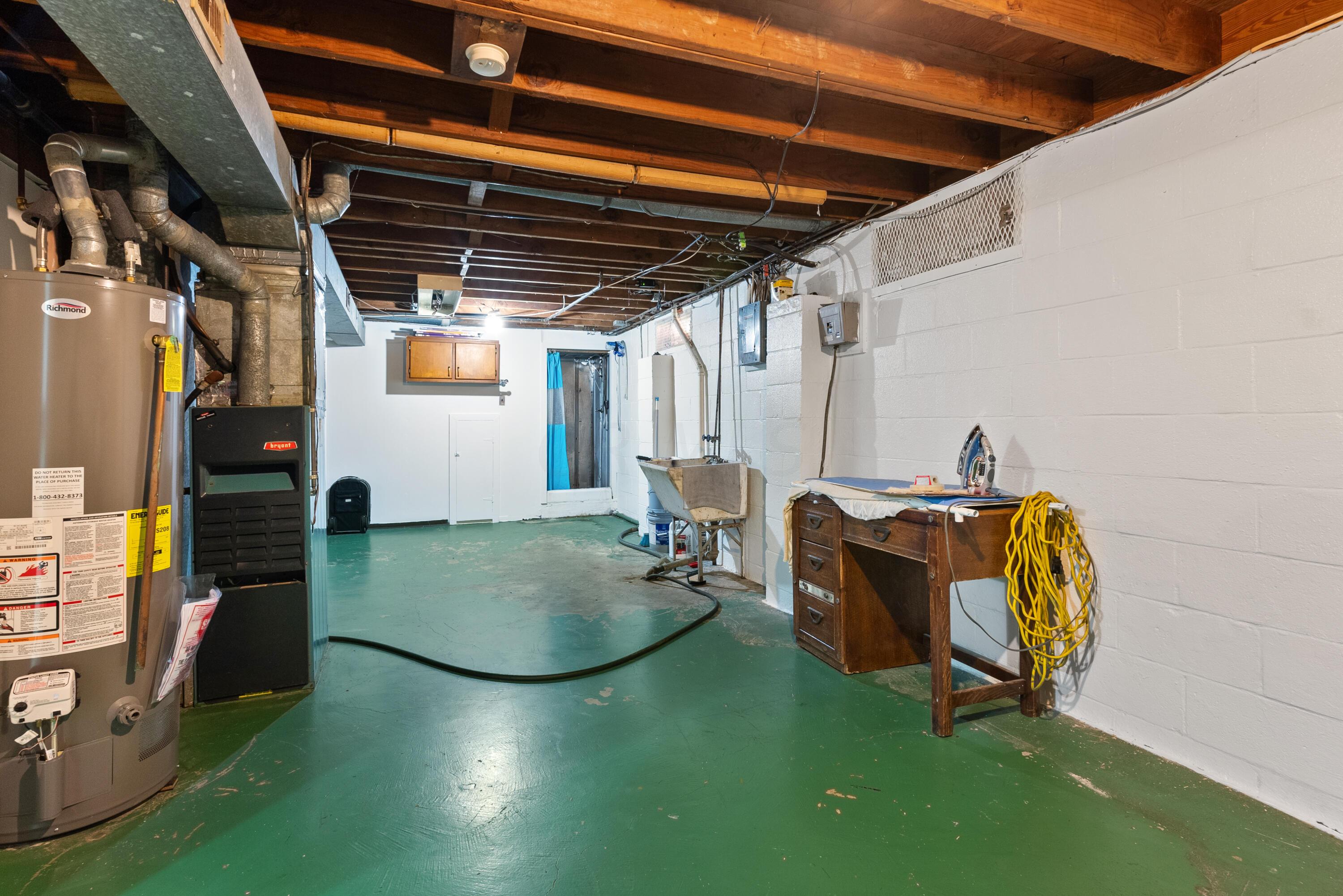 1089 South Yearling Road Columbus, OH 43227 - Photo 17 of 28 Basement