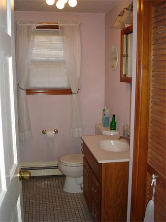 12 Poppy Road Holbrook, MA 02343 - Photo 7 of 7 Gallery Image 7