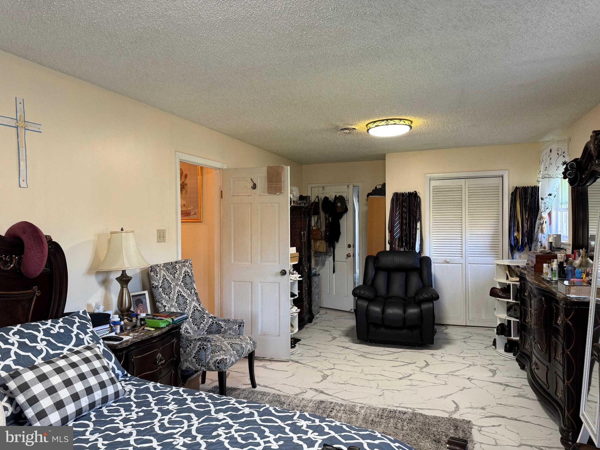 1339 Monmouth Road Mount Holly, NJ 08060 - Photo 19 of 34 a living room with furniture