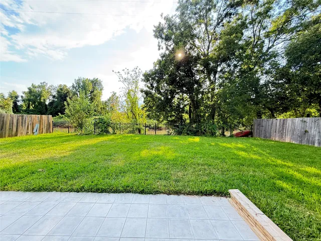 a view of outdoor space and porch