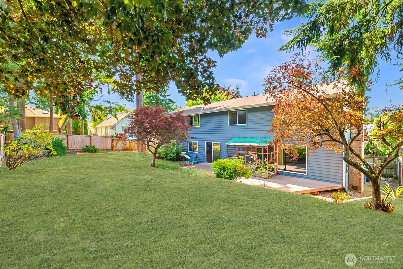 32738 6th Avenue Southwest Federal Way, WA 98023 - Photo 37 of 40 a view of a house with a yard