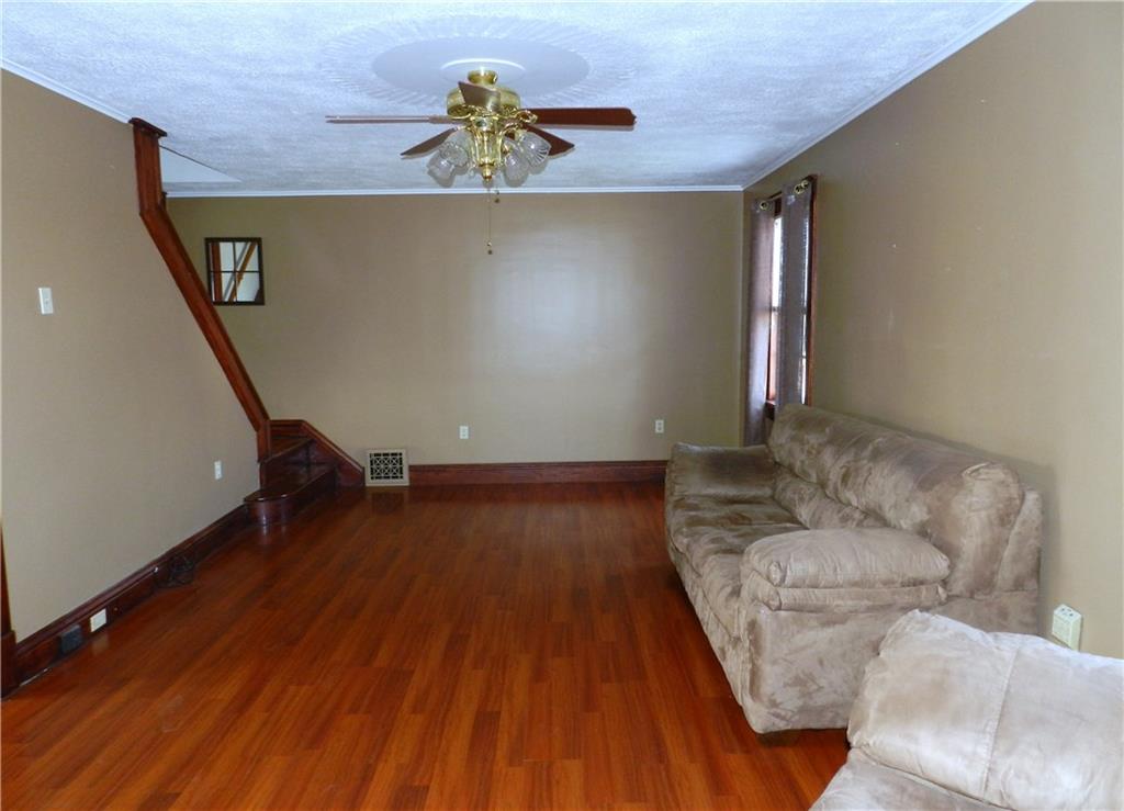 4050 Ellwood Road New Castle, PA 16101 - Photo 6 of 19