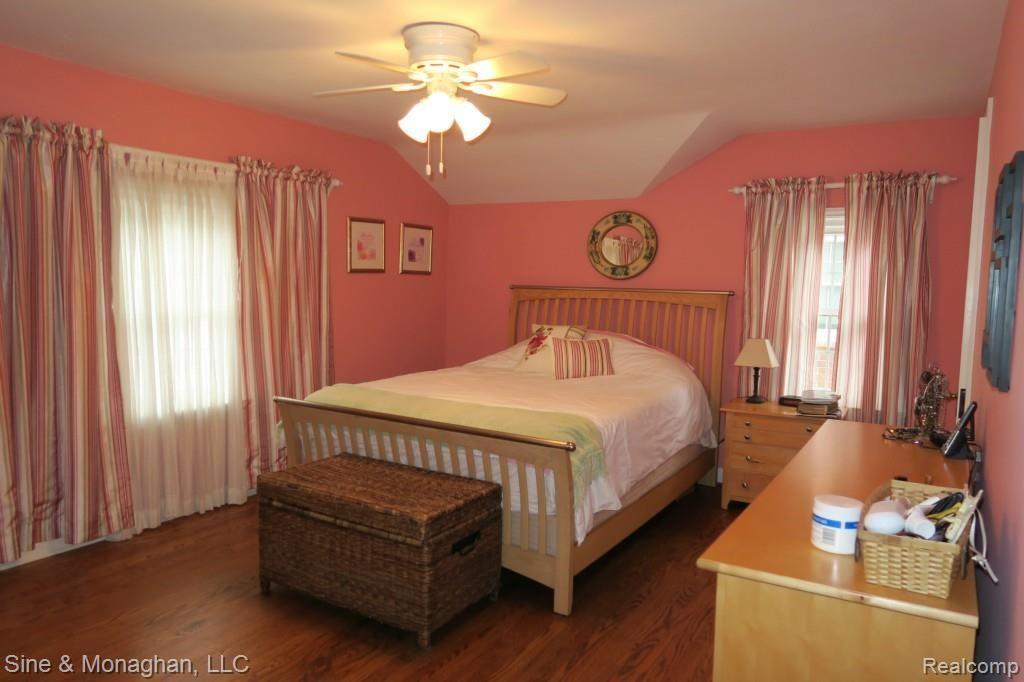 403 Moran Road Grosse Pointe, MI 48236 - Photo 18 of 25 img_0907.jpg