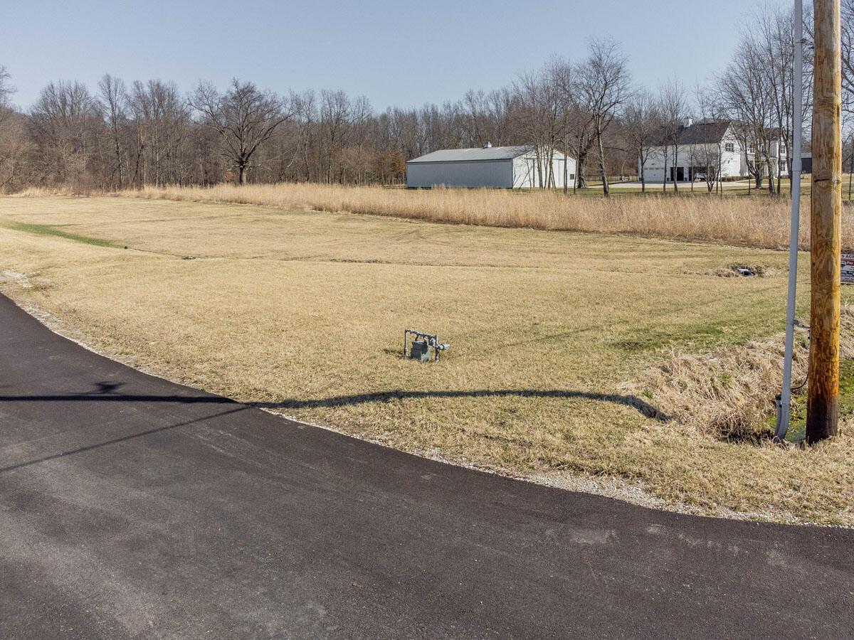12481 Robins Road Westerville, OH 43082 - Photo 41 of 42 12481 Robins Rd -39