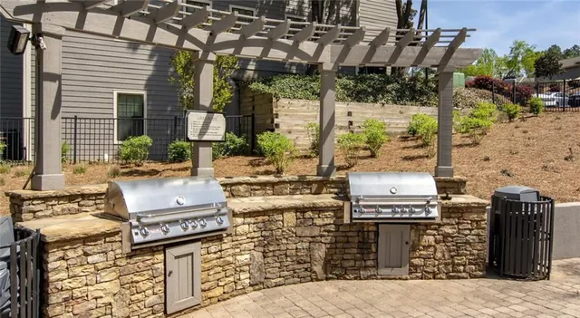 $1,971 | 100 Pinhurst Drive, Unit 125L, Atlanta, GA 30339