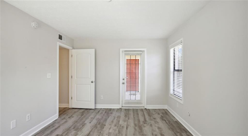 100 Pinhurst Drive, Unit 1118L Atlanta, GA 30339 - Photo 9 of 37