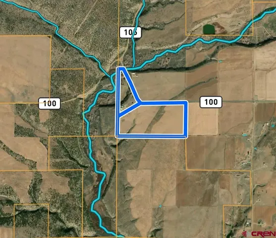 a bird view of a bathroom