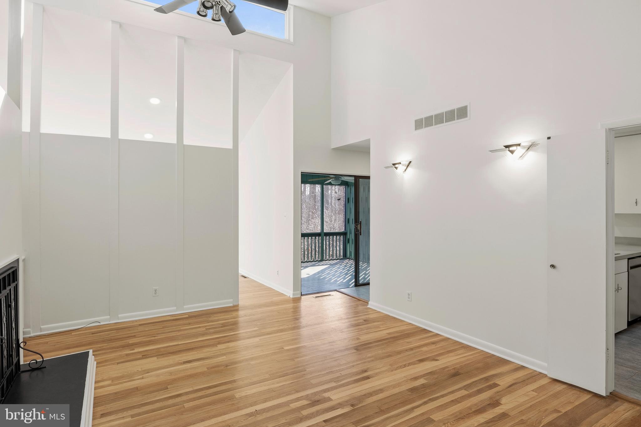 11089 Swansfield Road Columbia, MD 21044 - Photo 20 of 54 Office or Sitting Room (alt view)