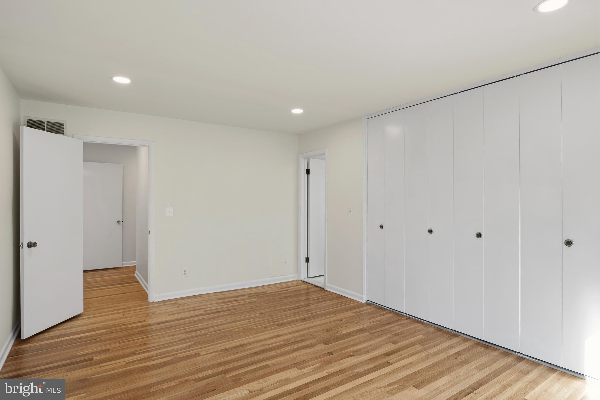 11089 Swansfield Road Columbia, MD 21044 - Photo 26 of 54 Primary Bedroom (alt view)