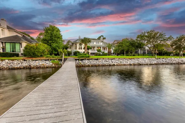 $3,995,000 | 4567 Landfall Court, Destin, FL 32541