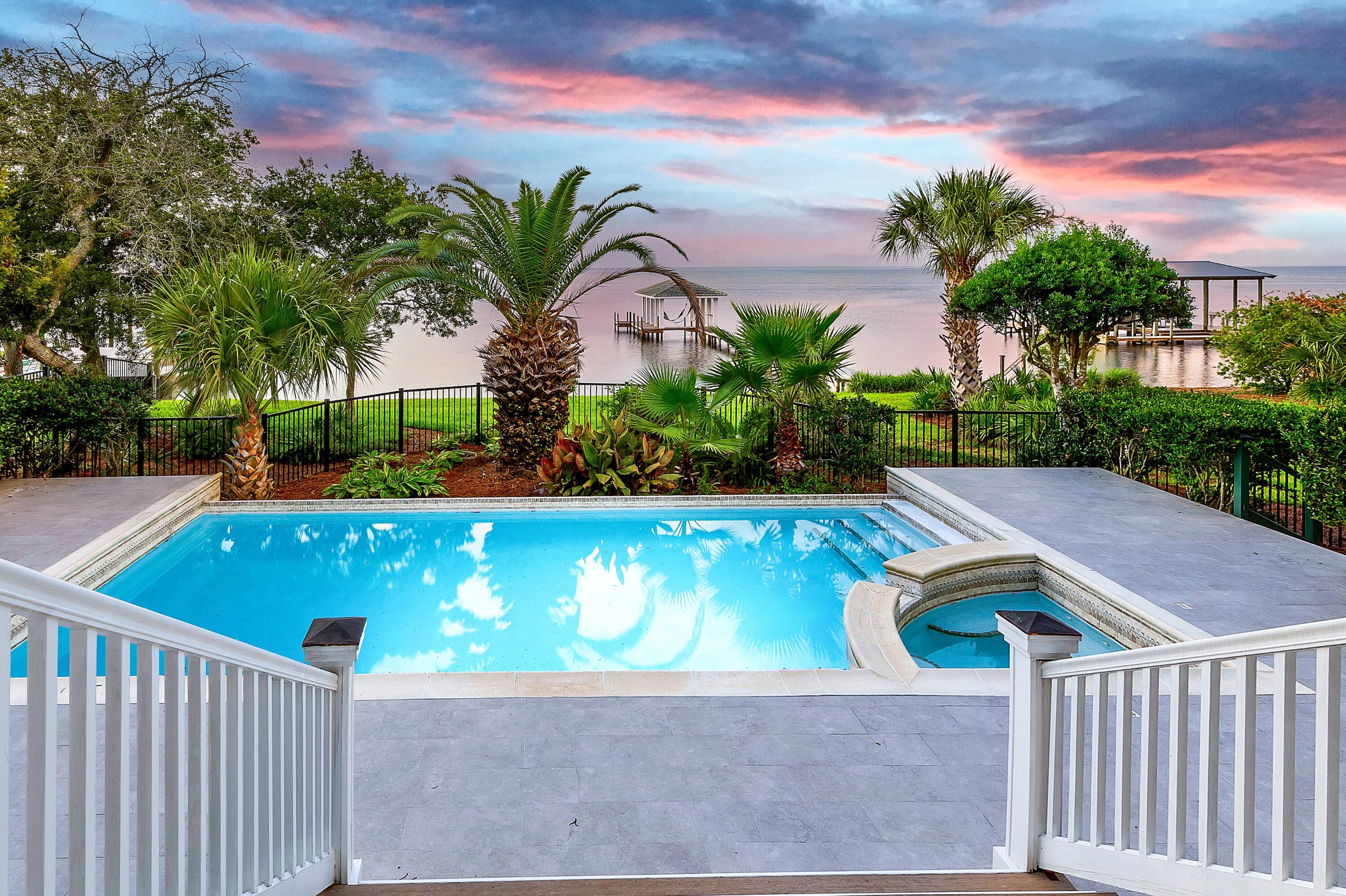 4567 Landfall Court Destin, FL 32541 - Photo 4 of 127 4567 Landfall Court Dusk-4