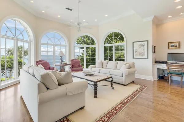 $3,599,000 | 4567 Landfall Court, Destin, FL 32541