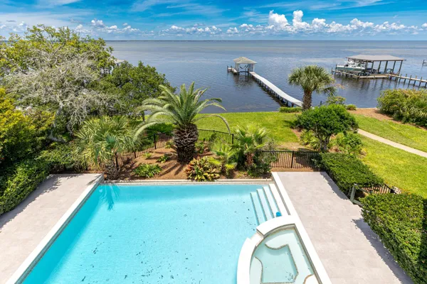 $3,599,000 | 4567 Landfall Court, Destin, FL 32541
