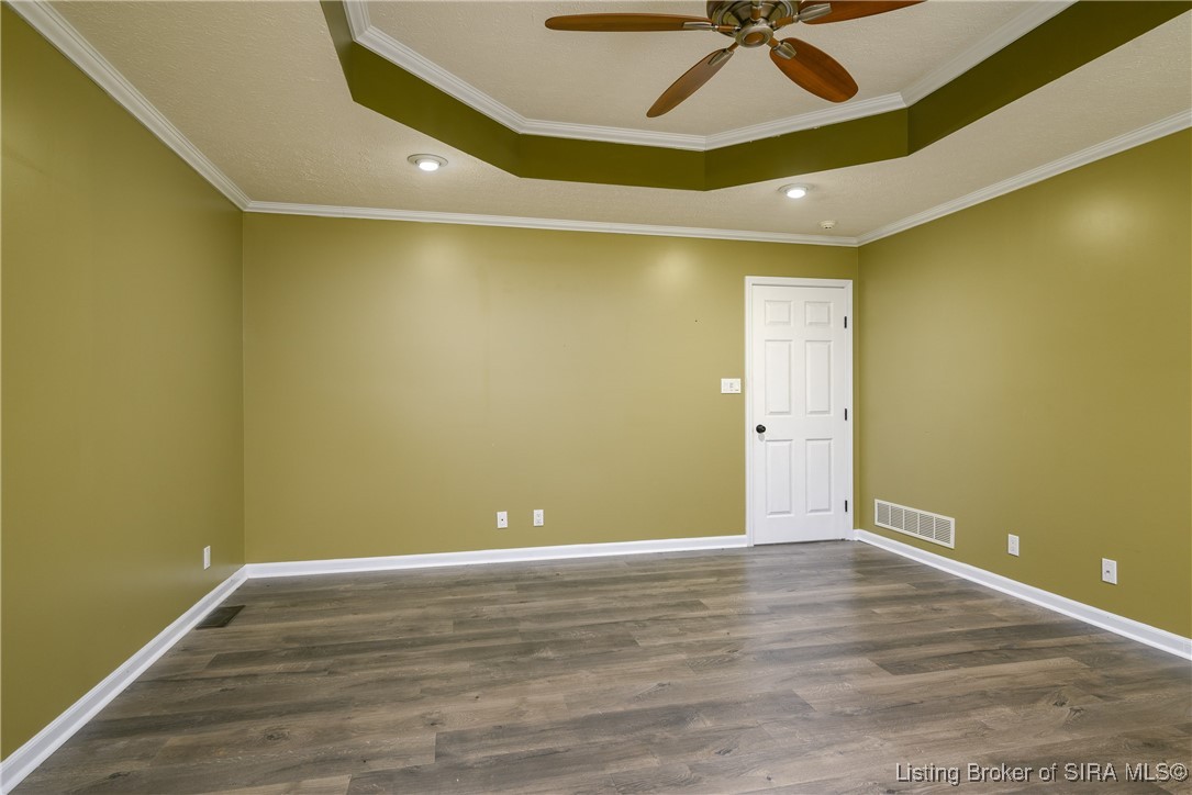 1516 Stone Ridge Drive Georgetown, IN 47122 - Photo 19 of 54