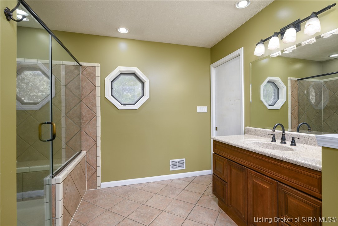 1516 Stone Ridge Drive Georgetown, IN 47122 - Photo 21 of 54