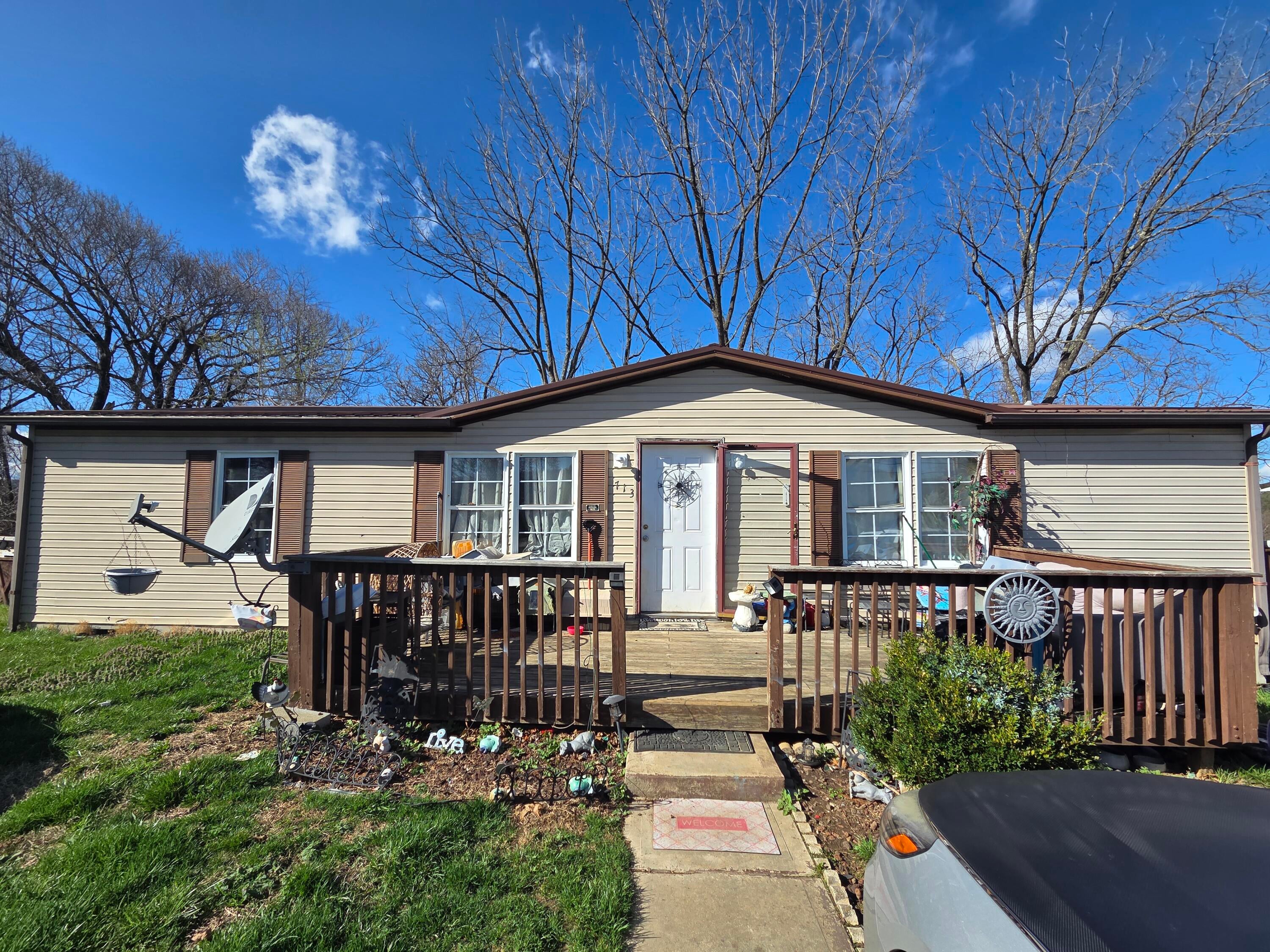 713 Peppers Ferry Road Pulaski, VA 24301 - Photo 1 of 6 20260312_162336