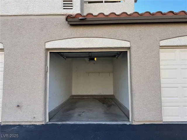 $1,445 | 75 North Valle Verde Drive, Unit 225, Henderson, NV 89074