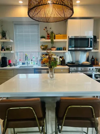 $2,800 | 5514 Avenue H, Unit 2, Austin, TX 78751