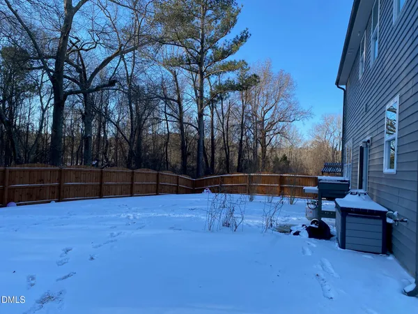 $2,895 | 340 Avery Glenn Way, Fuquay-Varina, NC 27526