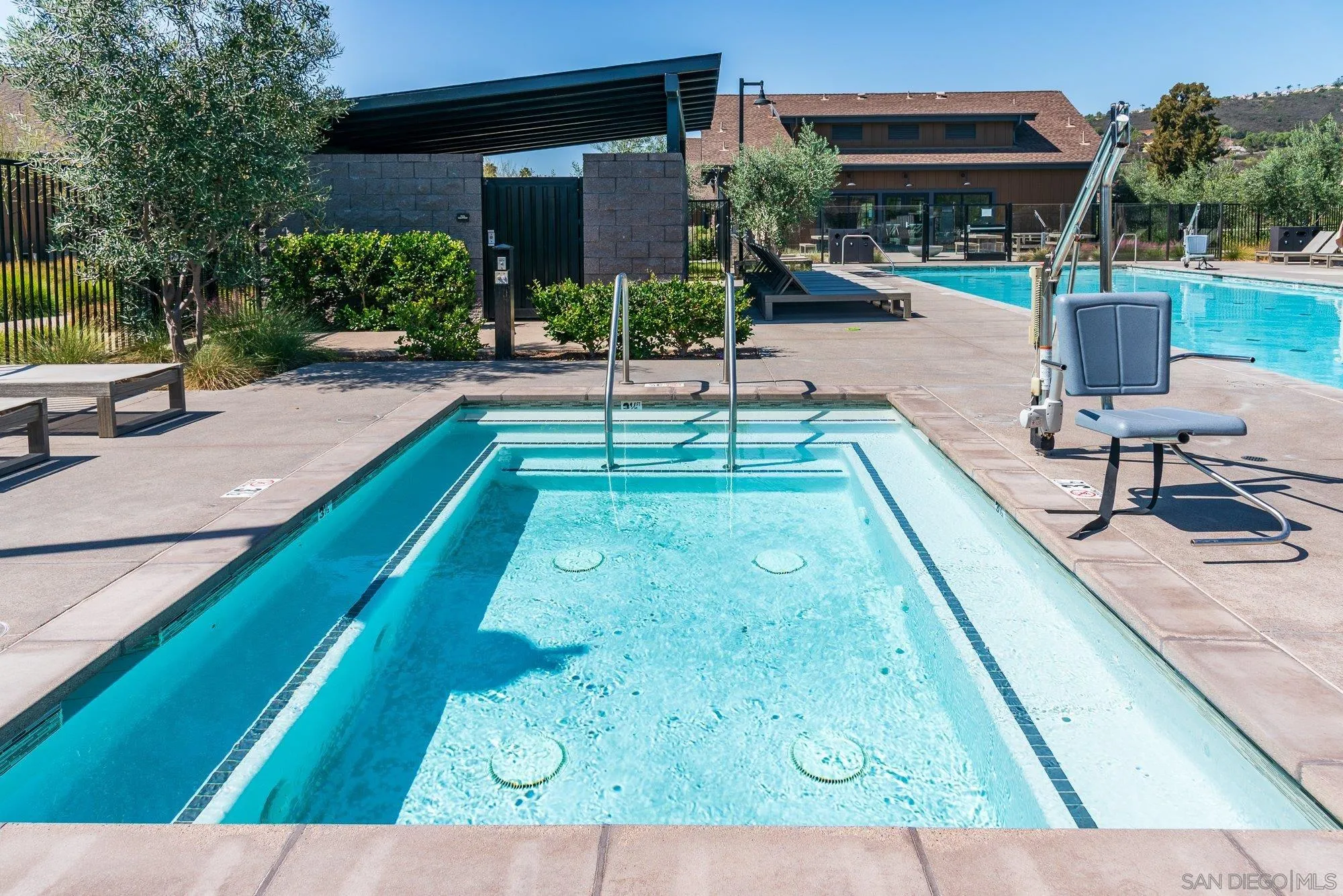 1091 Barry Place Escondido, CA 92026 - Photo 33 of 40