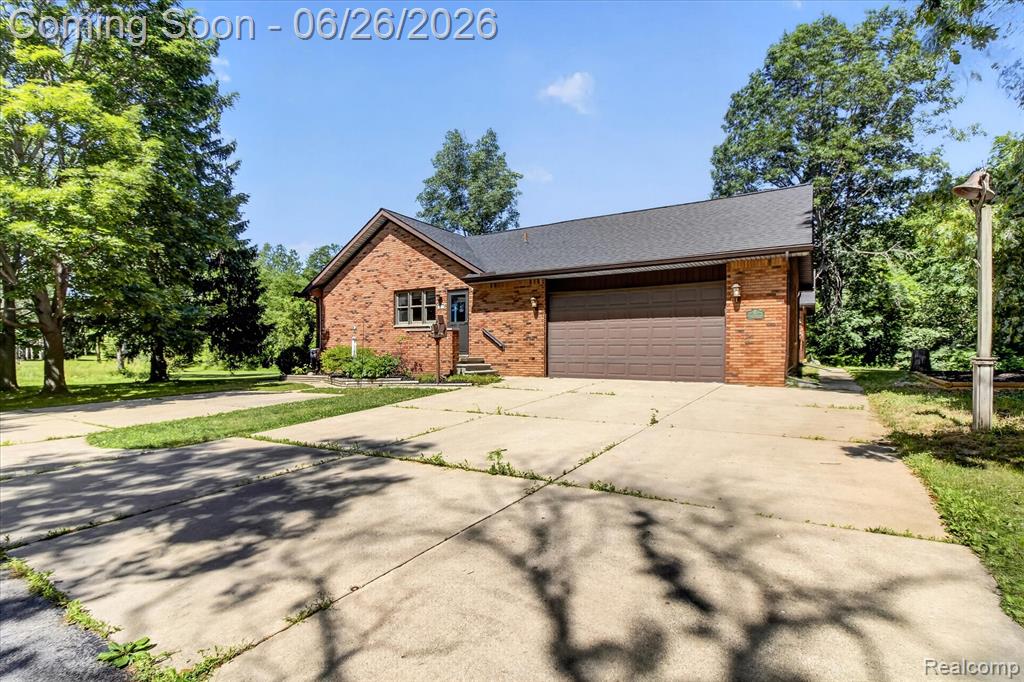 3150 North Otter Creek Road Monroe, MI 48161 - Photo 6 of 98