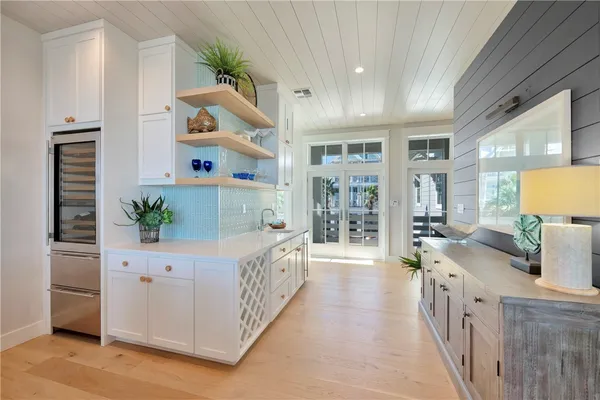 $5,495,000 | 236 Seaside Drive, Port Aransas, TX 78373