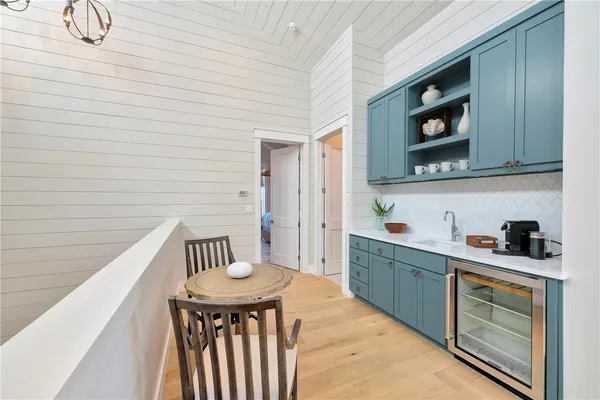 $5,495,000 | 236 Seaside Drive, Port Aransas, TX 78373