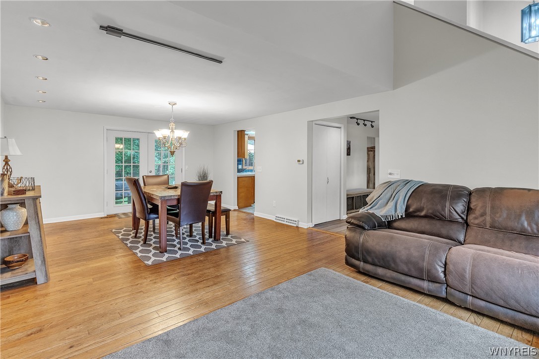 290 Little Robin Road Amherst, NY 14228 - Photo 11 of 48 Gallery Image 11