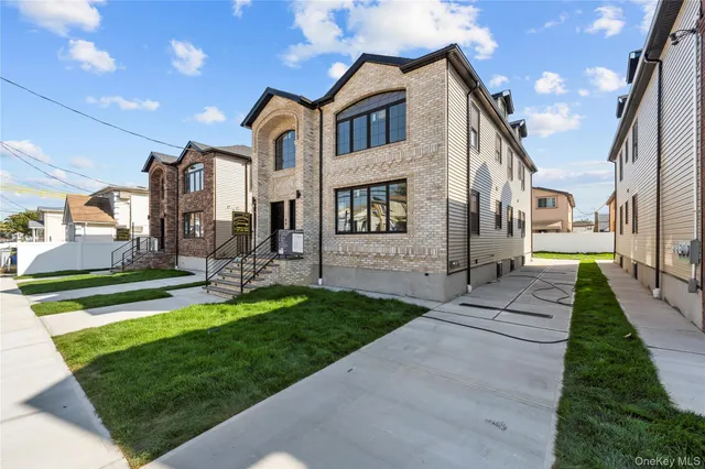 $1,449,000 | 258-14 147th Road | Rosedale