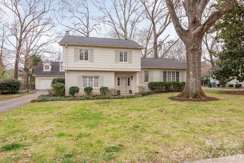 $699,000 | 6929 Knightswood Drive, Charlotte, NC 28226