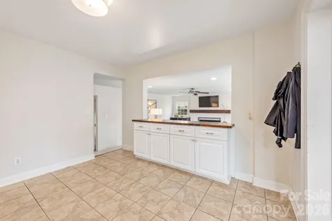 $699,000 | 6929 Knightswood Drive, Charlotte, NC 28226