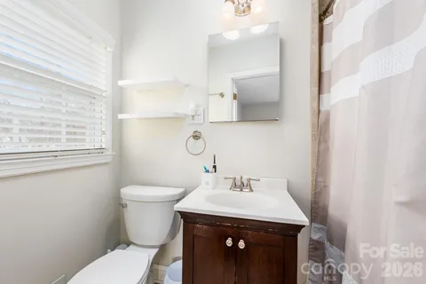 $699,000 | 6929 Knightswood Drive, Charlotte, NC 28226