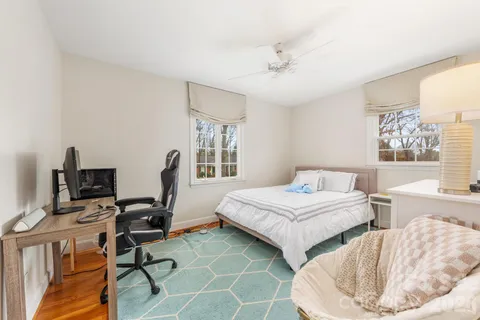 $699,000 | 6929 Knightswood Drive, Charlotte, NC 28226