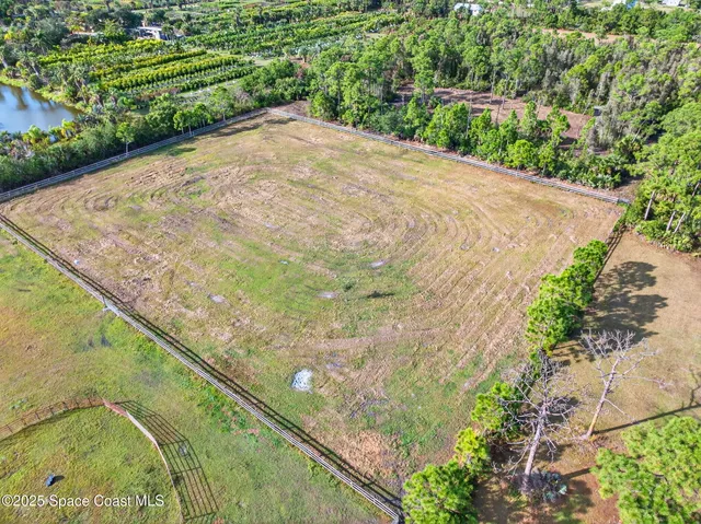 $1,495,000 | 2740 Waring Lane, Malabar, FL 32950