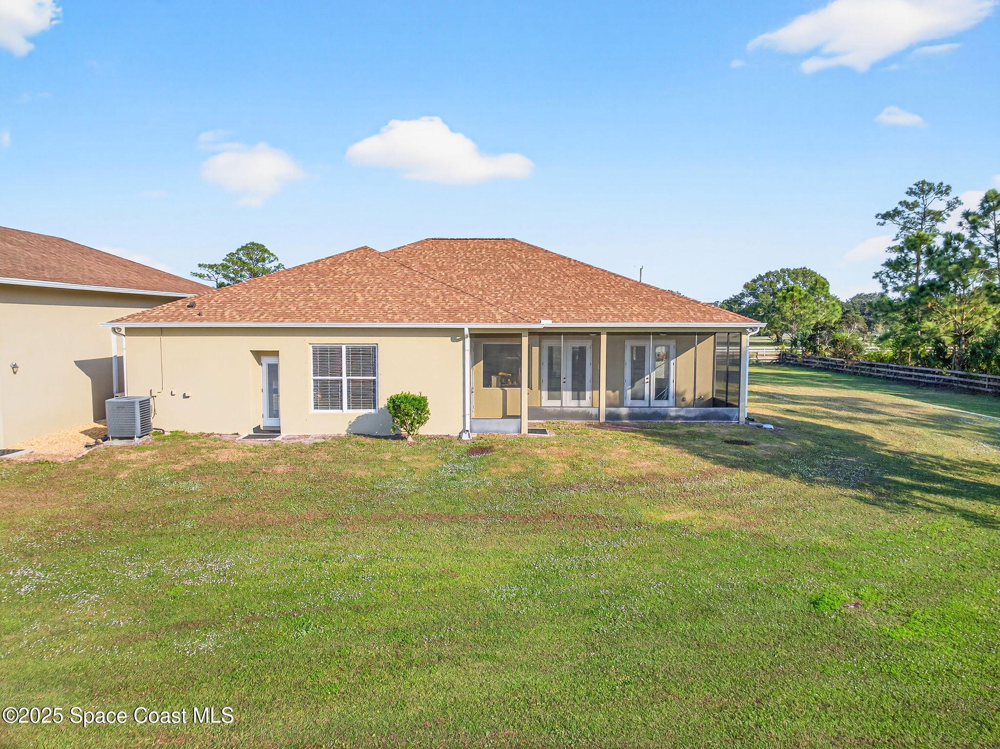 2740 Waring Lane Malabar, FL 32950 - Photo 46 of 98 a view of a house with a backyard