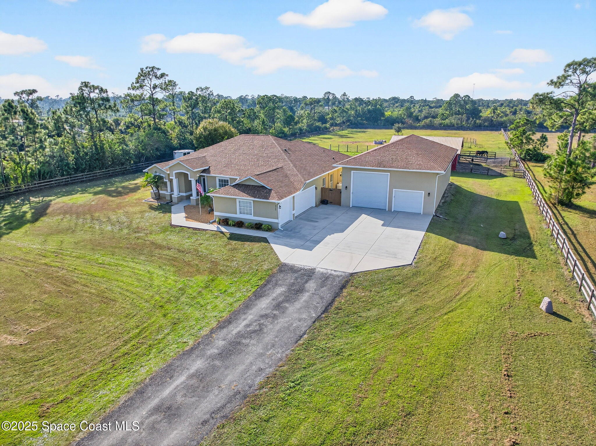 2740 Waring Lane Malabar, FL 32950 - Photo 9 of 98 DJI_31257